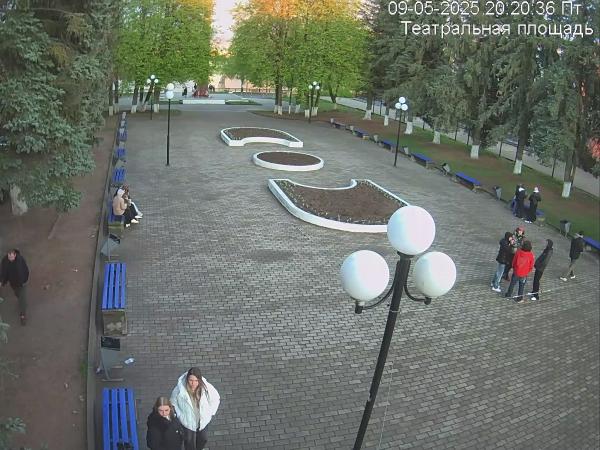 Театральная площадь в Кимрах